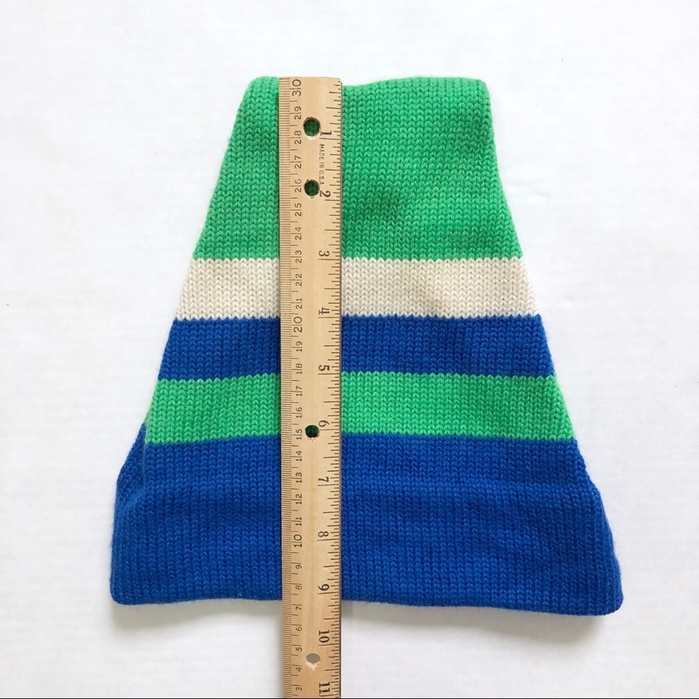 ๐ด Last chance VTG Striped Knit Beanie Ski Hat - Picture 3 of 3